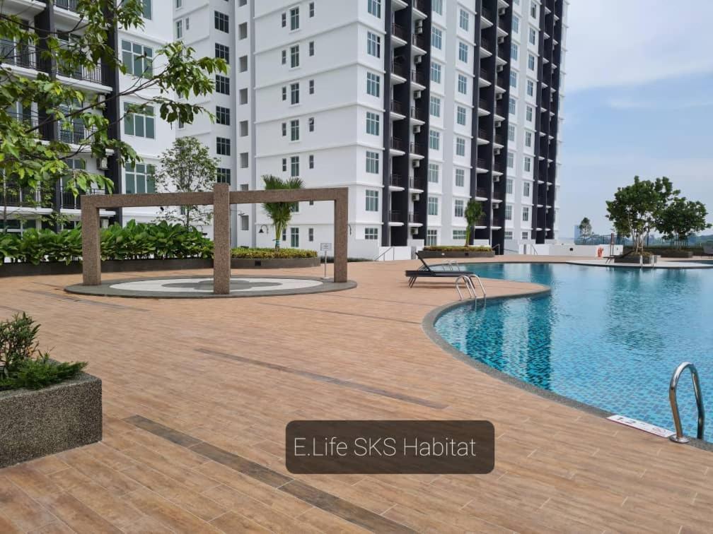 Apartment E Life Sks Habitat With Wifi Netflix Johor Bahru